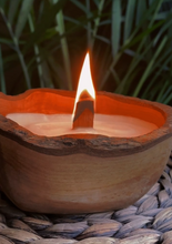 Load image into Gallery viewer, Spanish Olive Wood Candle - Cherry Wood Wick
