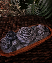 Load image into Gallery viewer, Grey Rose &amp; Peony Wood Dough Bowl Candle
